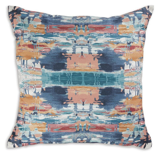 Kennick Pillow - 3 Bros Warehouse