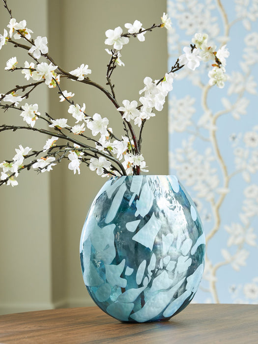 Cartshaw Vase - 3 Bros Warehouse