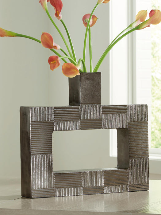 Wrengrove Vase