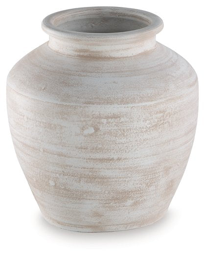 Meadie Vase - 3 Bros Warehouse