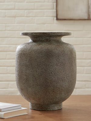 Jedwick Vase - 3 Bros Warehouse