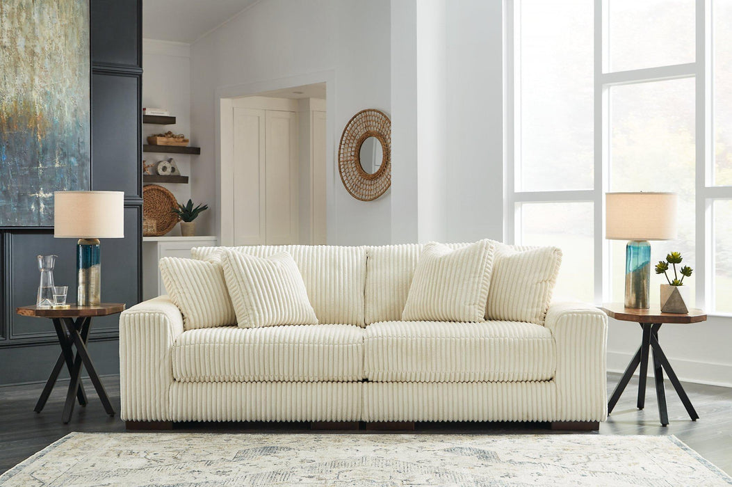 Lindyn Sectional Sofa - 3 Bros Warehouse