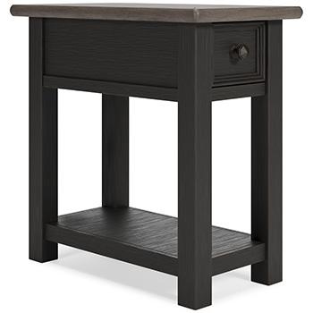 Tyler Creek End Table Set - 3 Bros Warehouse