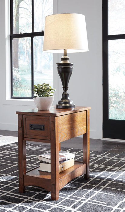 Breegin Chairside End Table - 3 Bros Warehouse