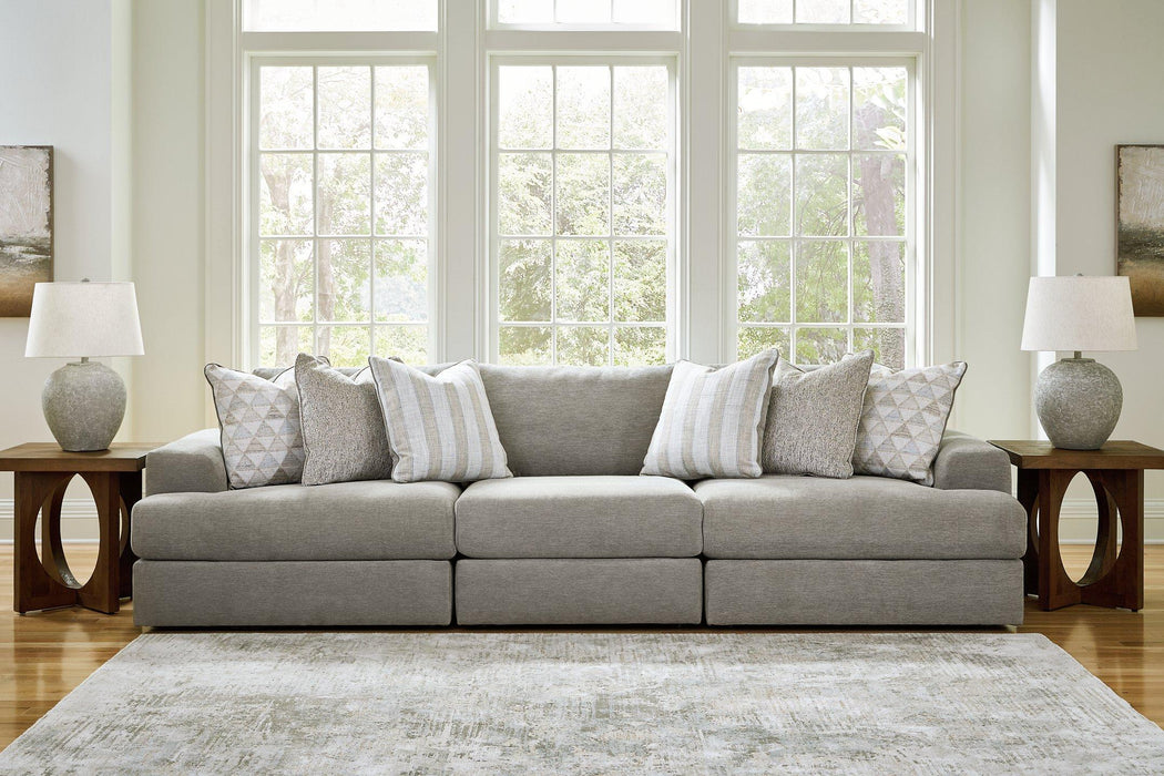 Avaliyah Sectional Sofa - 3 Bros Warehouse