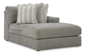 Avaliyah Sectional with Chaise - 3 Bros Warehouse