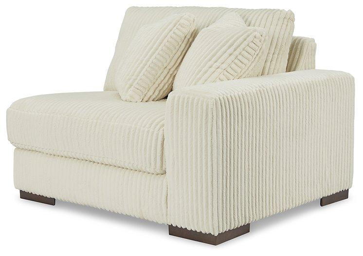 Lindyn Sectional - 3 Bros Warehouse