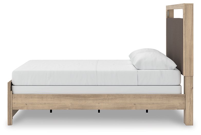 Kinlanni Upholstered Bed - 3 Bros Warehouse