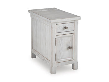 Robbinsdale Chairside End Table - 3 Bros Warehouse