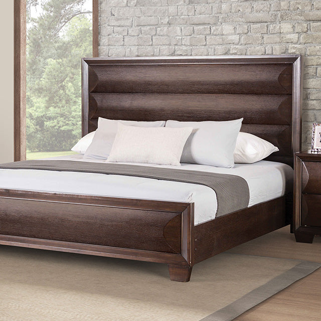 Hinwitz Queen Bedroom Set - 3 Bros Warehouse